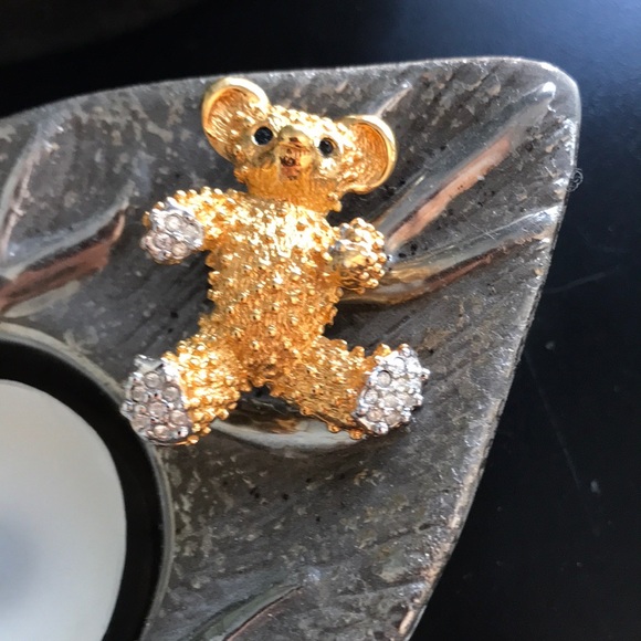 Vintage Butler Teddy Brooch - Picture 3 of 16